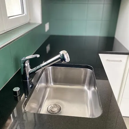 Gaestewohnung Mit Schoenster Sicht Auf Bodensee Apartment *